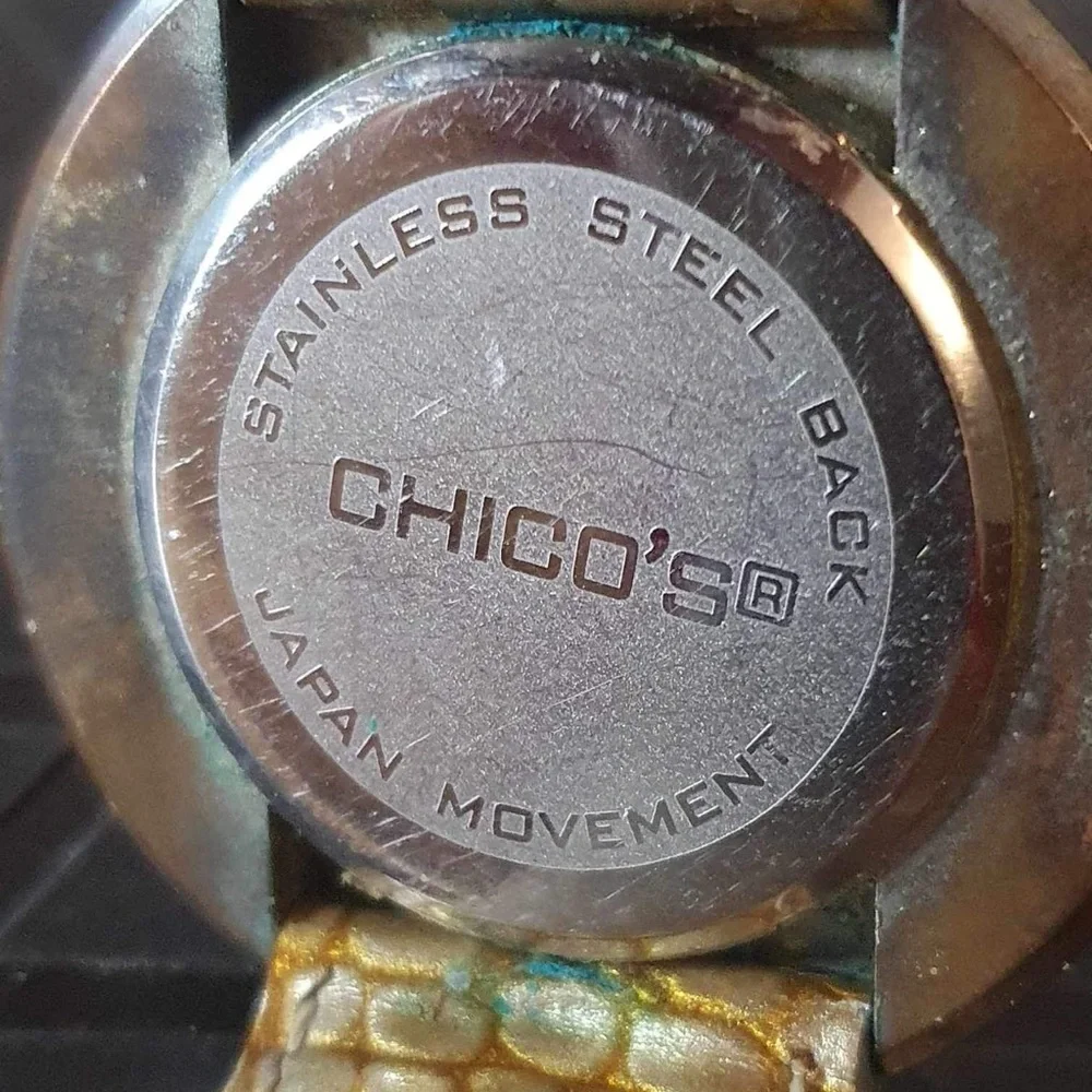 🦋10/$20🦋 Chico's Silver Rhinestone Leather Women's Watch